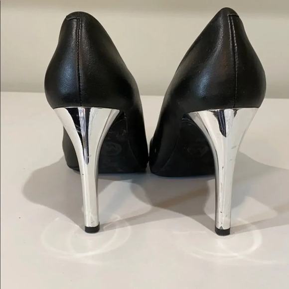 Michael Kors Cap Toe Studded Pumps - Picture 5 of 6